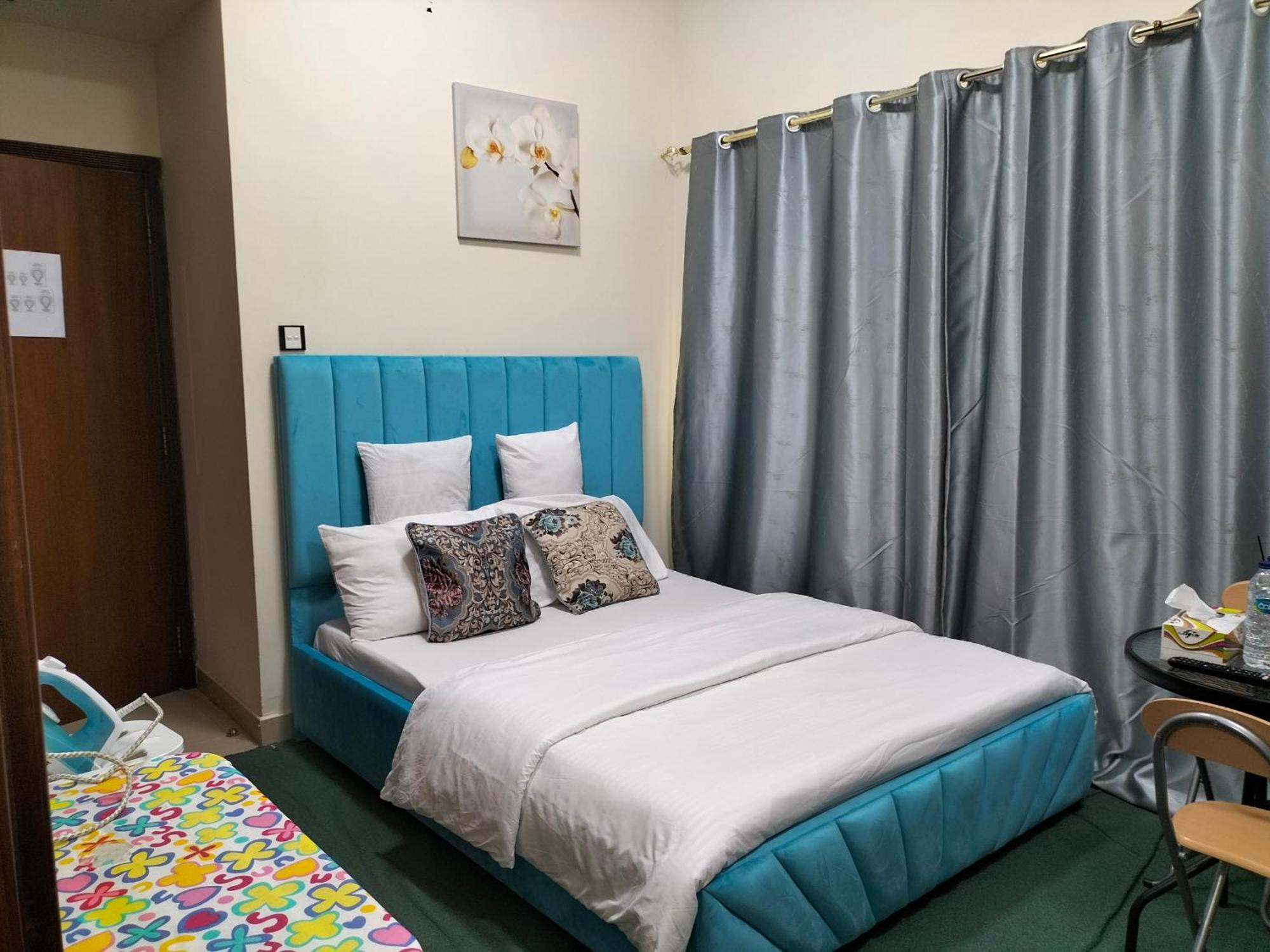 Bedspace, Hostel And Accomodation Al Nahda 2 Дубай Екстериор снимка
